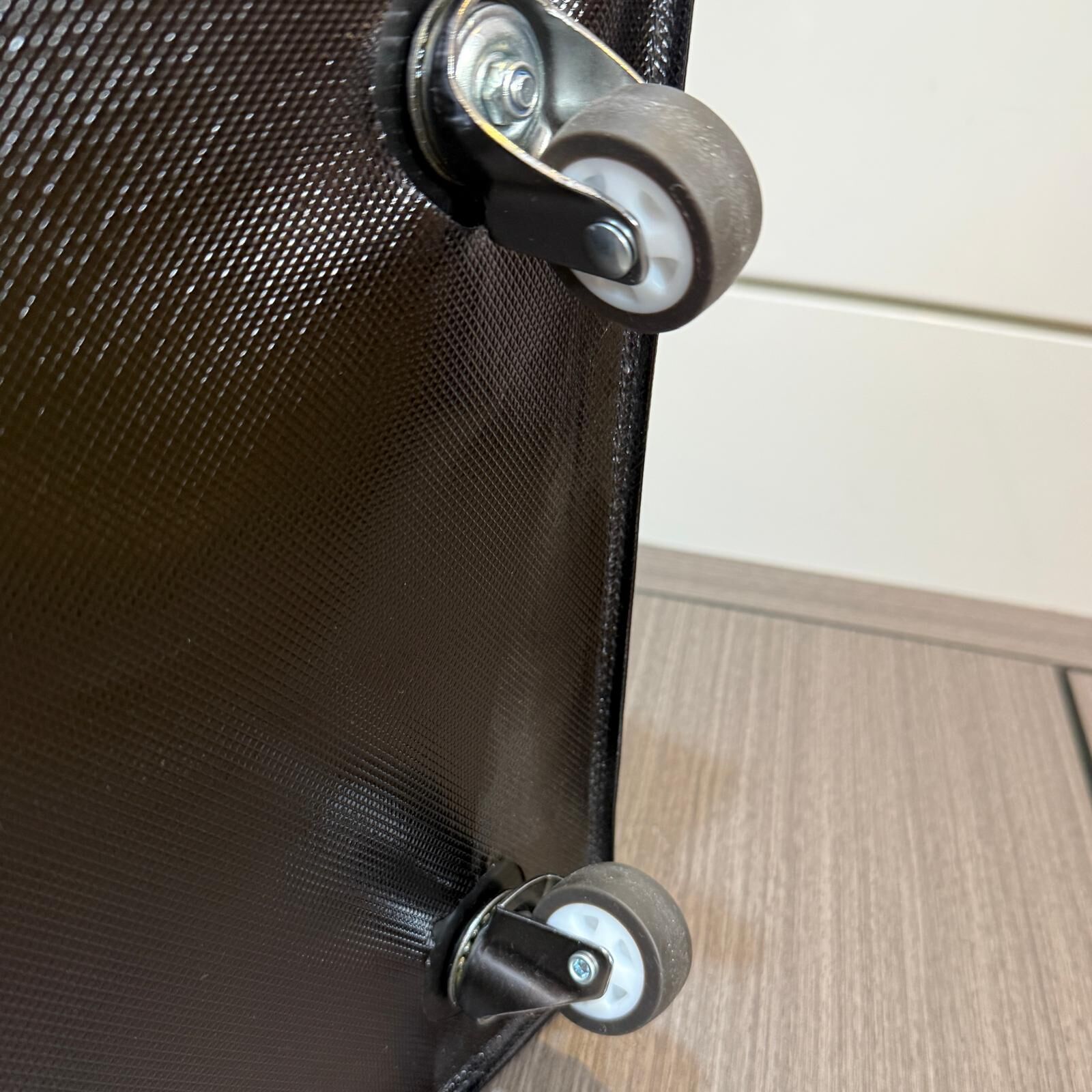 26085-KT Sanrio Hello Kitty Long-Leg Rolling Shopping Cart #TW-71126