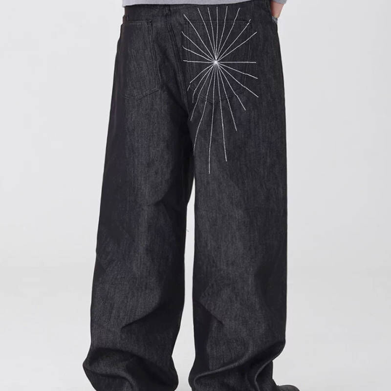 特立獨行，超稀有刺繡花紋身黑色應和牛仔褲