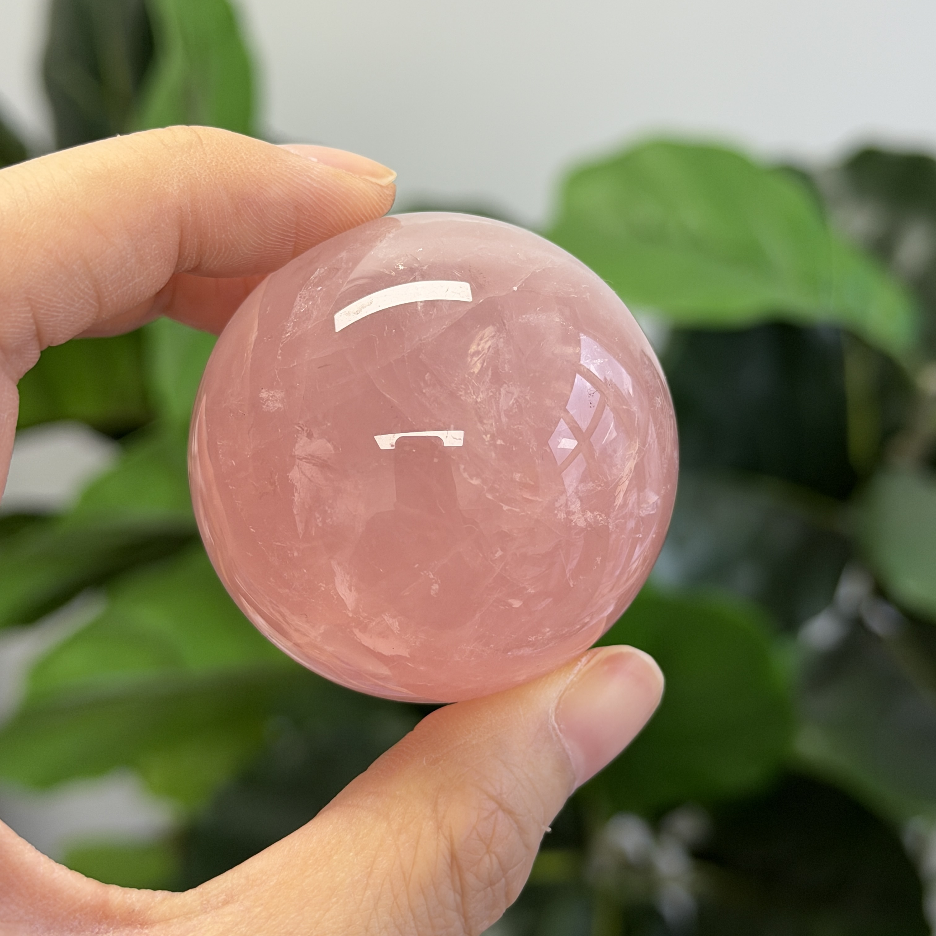 高級數粉晶球 4.8cm MP1723