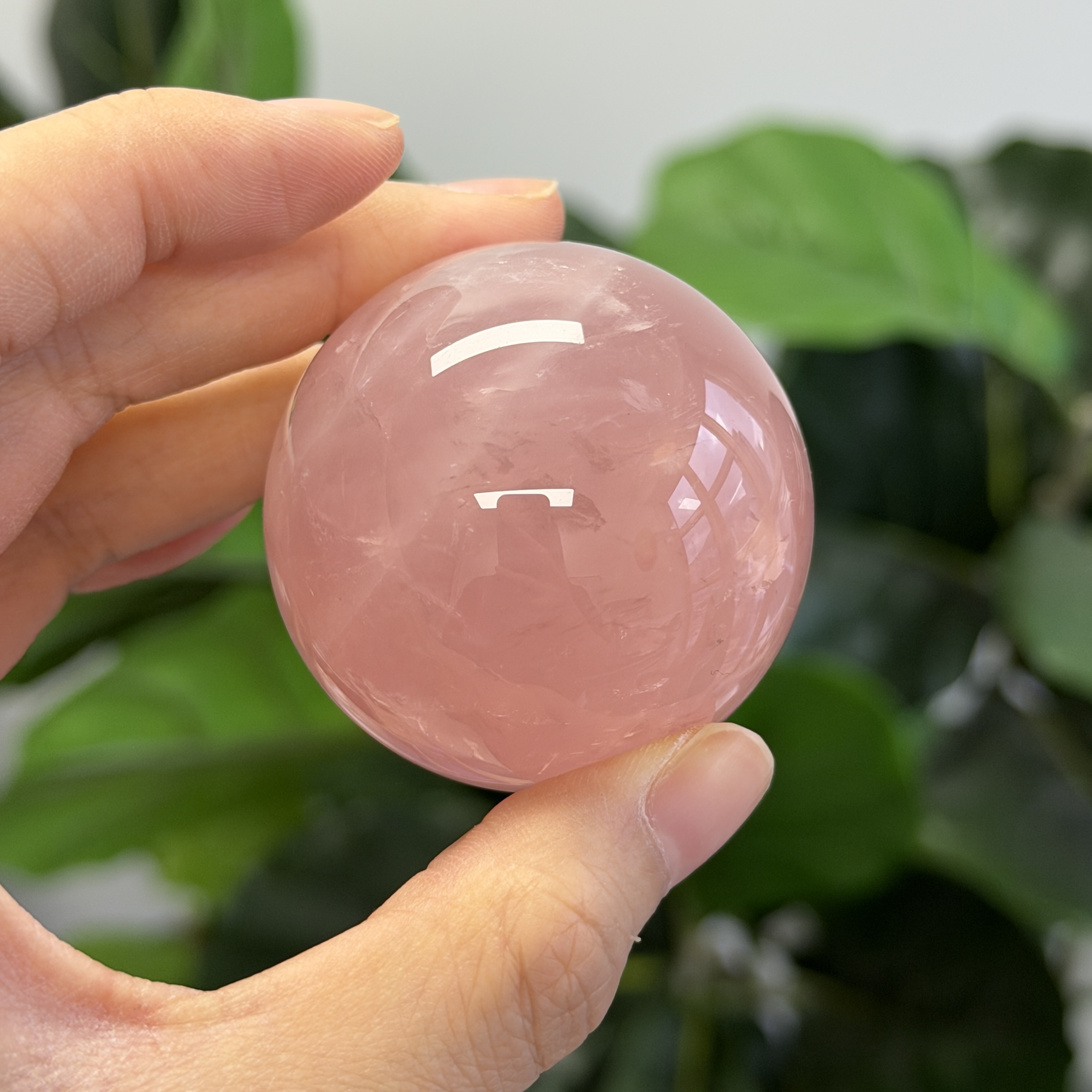 高級數粉晶球 4.8cm MP1723