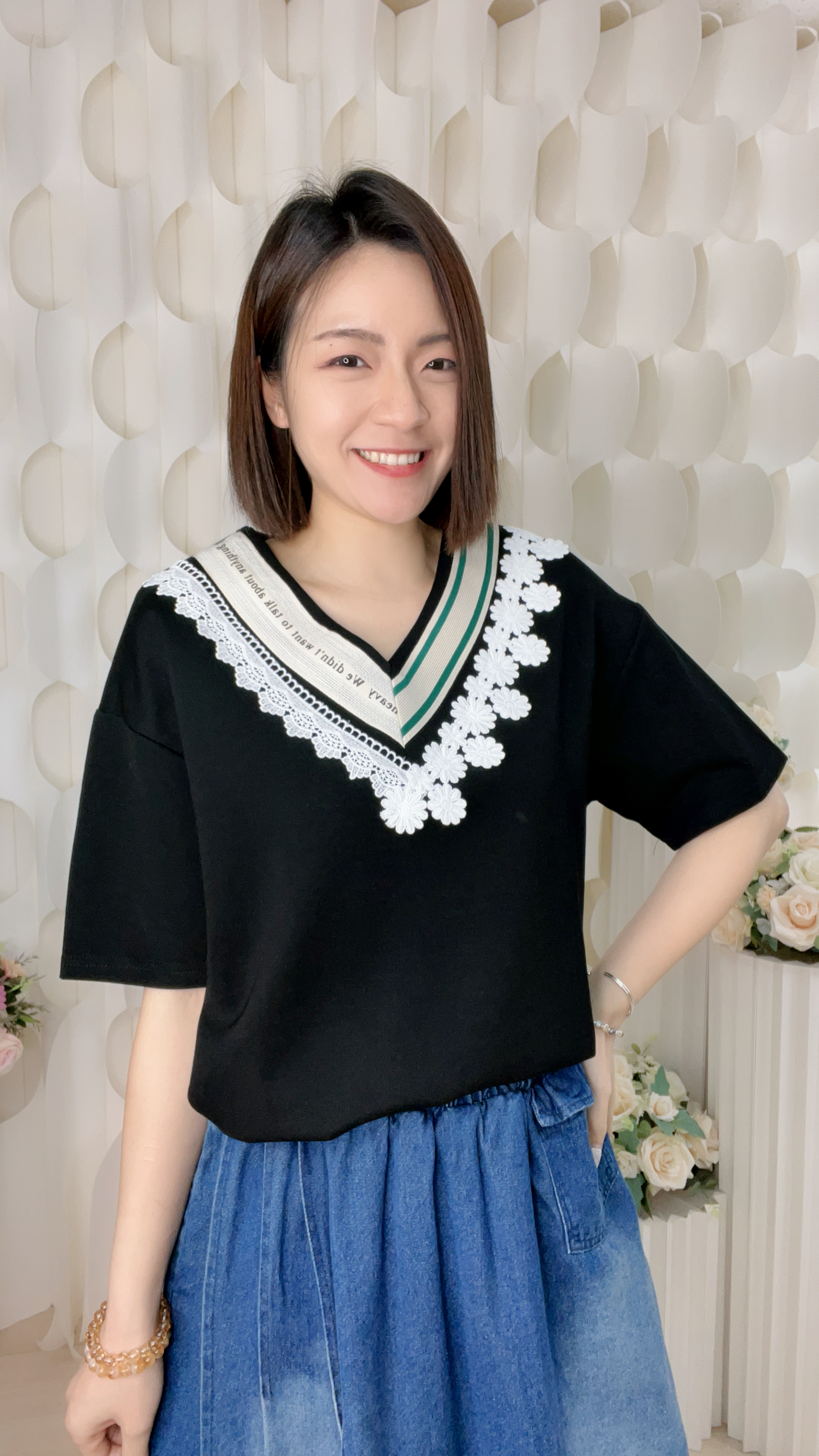 V領條子通花LACE棉質上衣(胸44-48 腰42-46 長22吋)61359 #1004clo