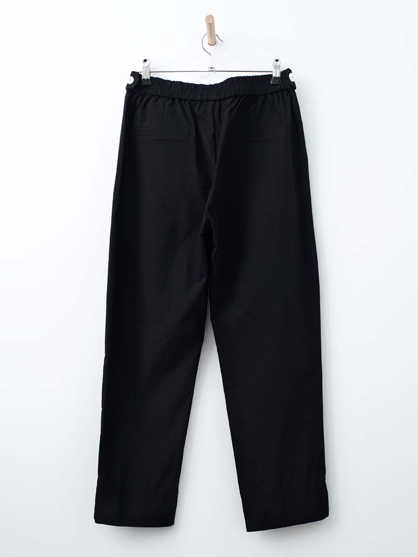 注目微彈修身九分褲(2色)