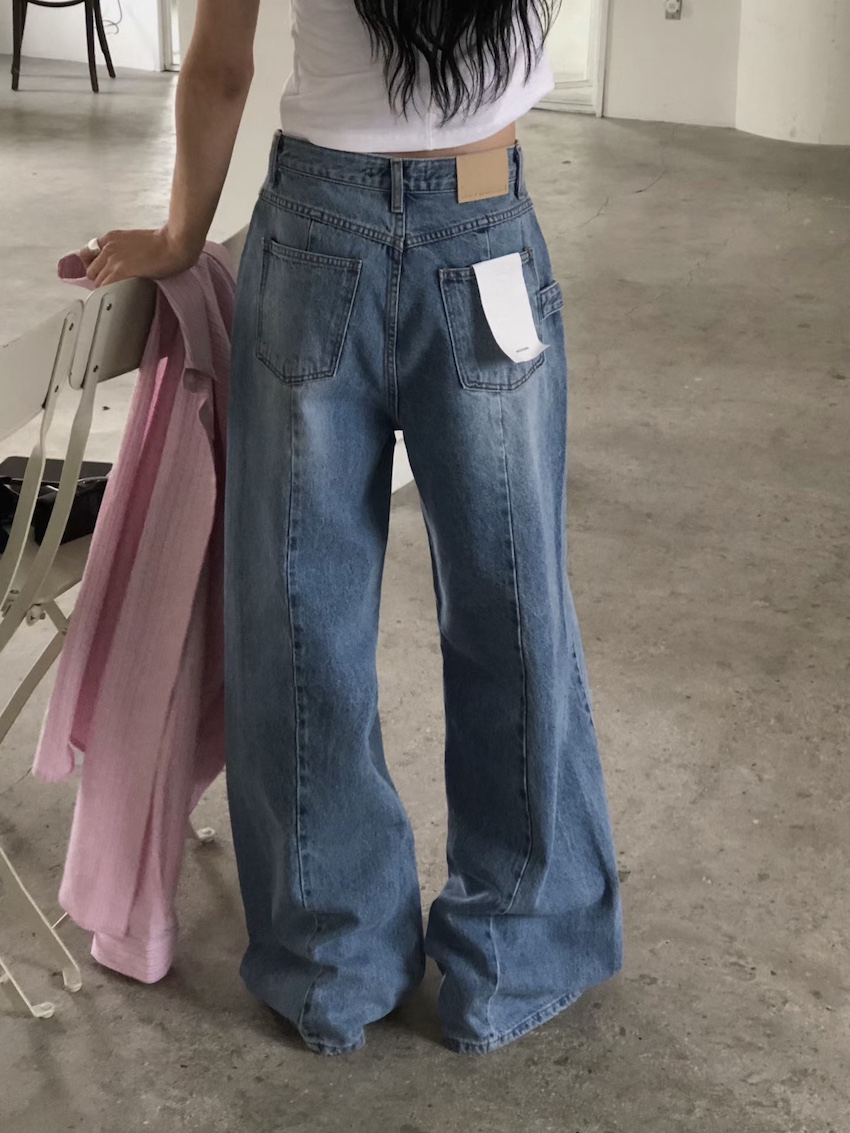 (designer!) raw denim straight wide pants with back seam