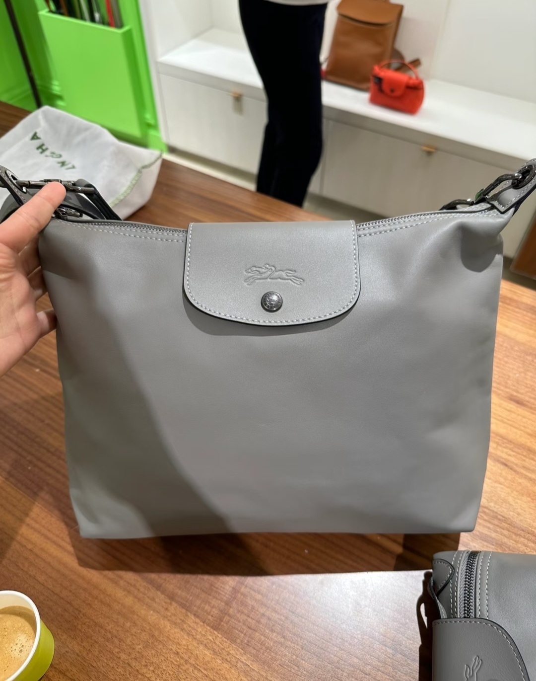Longchamp Hobo 單肩袋