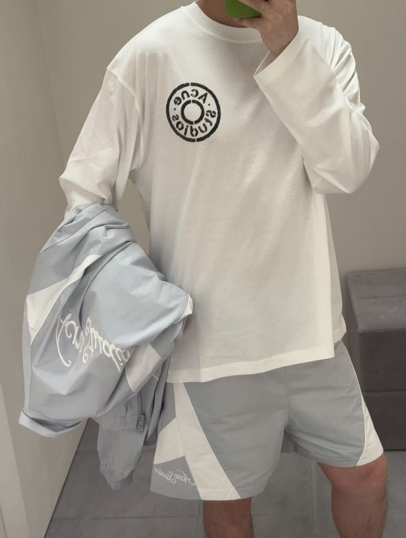 ACNE 圖形徽章 圖案 長袖 Tee