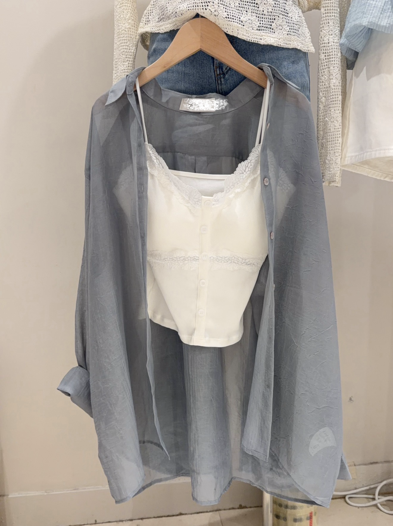 灰藍色Shirt