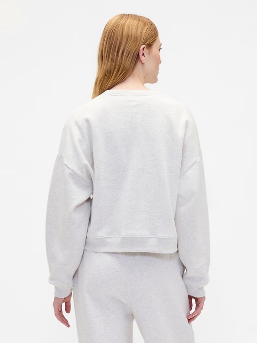 OBS421 GAP Relaxed Holiday Graphic Sweatshirt