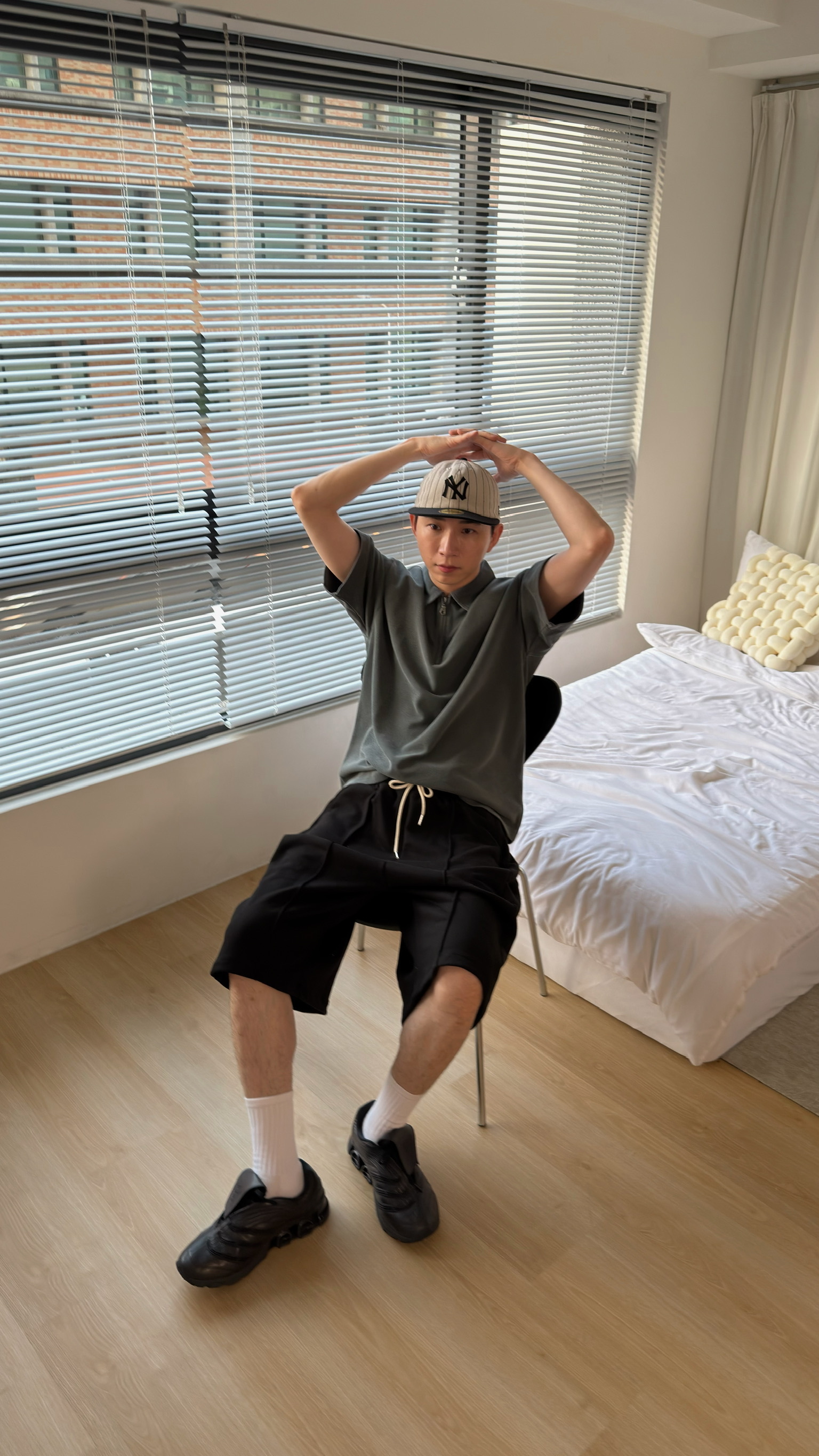 洗舊半領拉鏈上衣