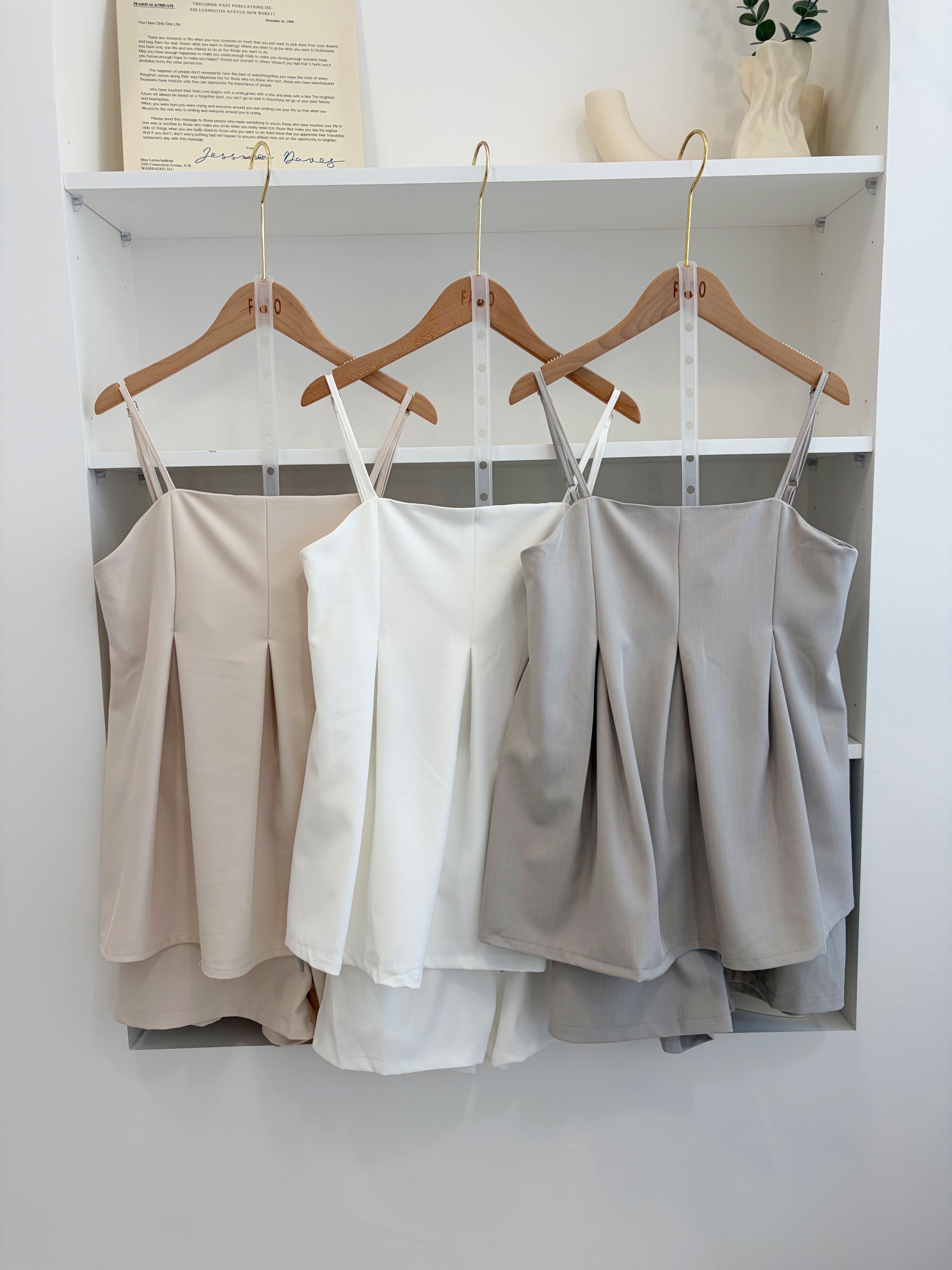 法朵Fado shop｜壓褶細肩背心短褲套裝 9755001 三色