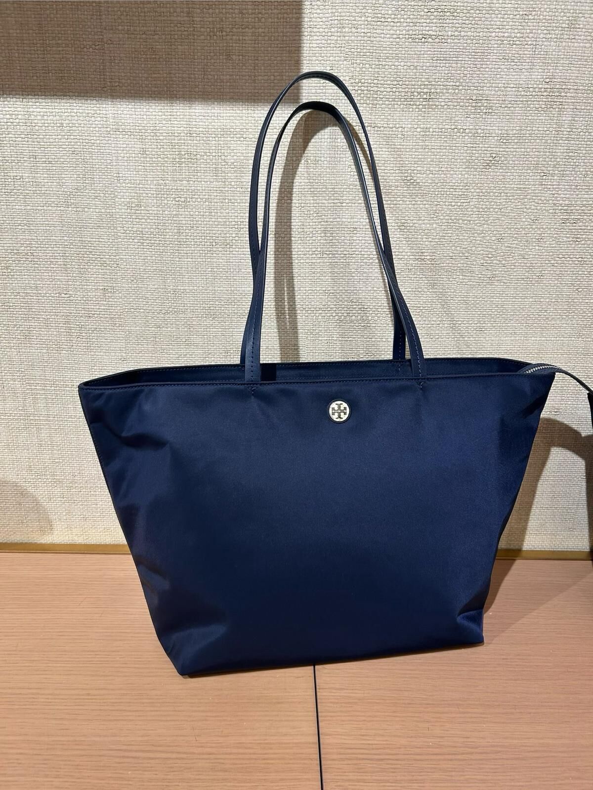 LYS01524 Tory Burch 尼龍輕身大Tote Bag