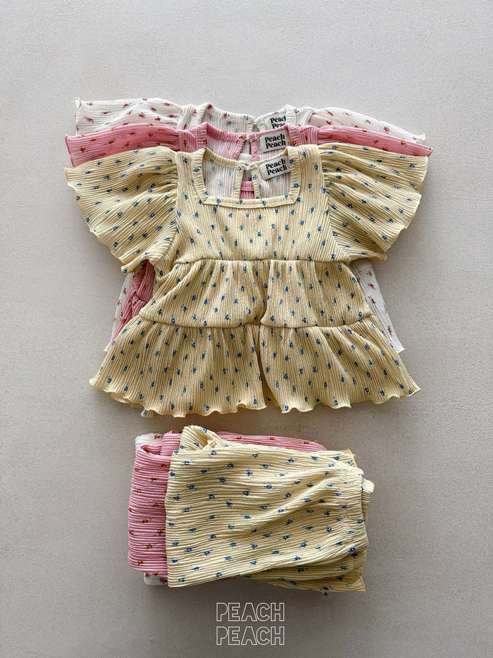 正韓夏PEACHPEACH 三色碎花捲邊套裝