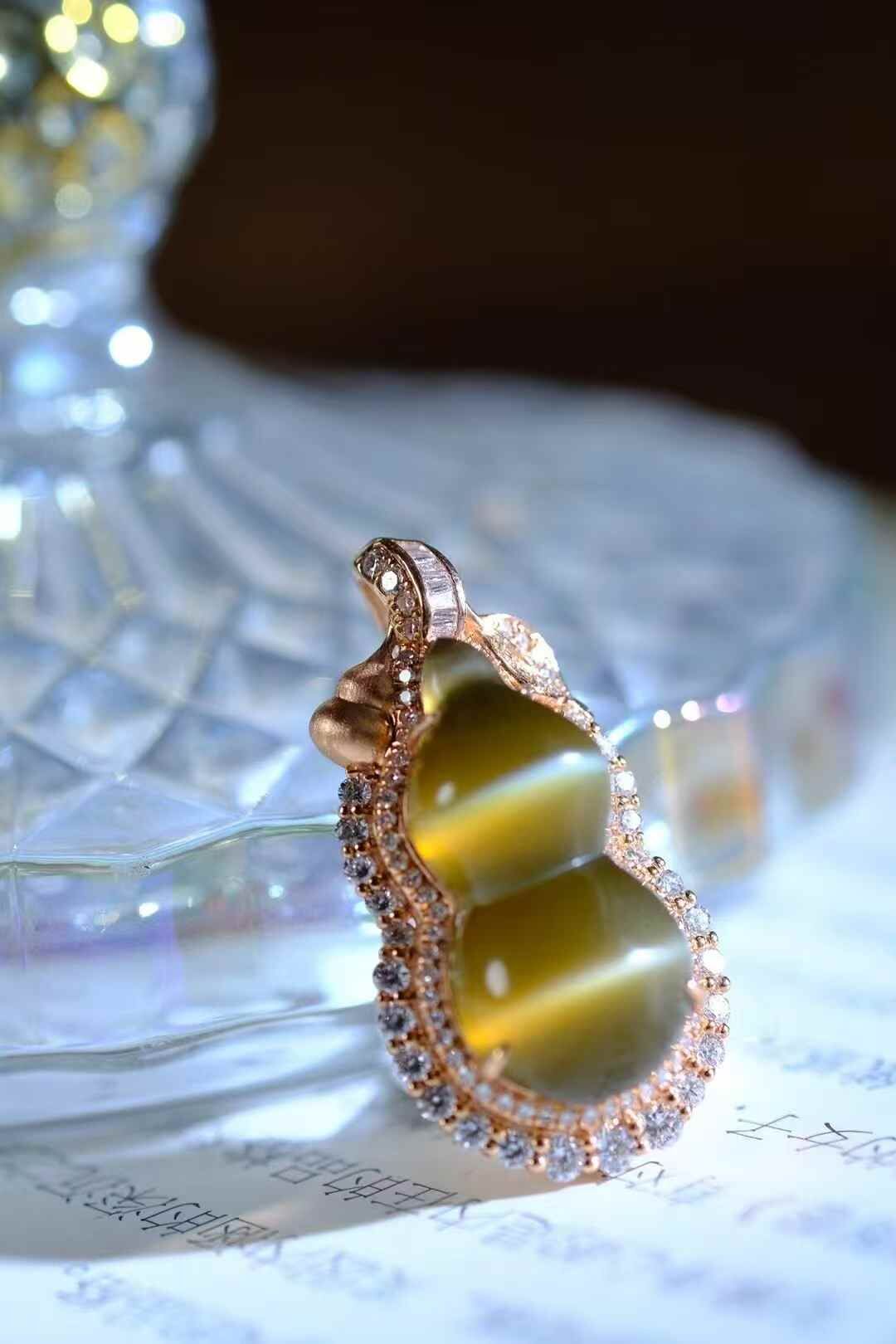 326747 和田玉金貓眼葫蘆