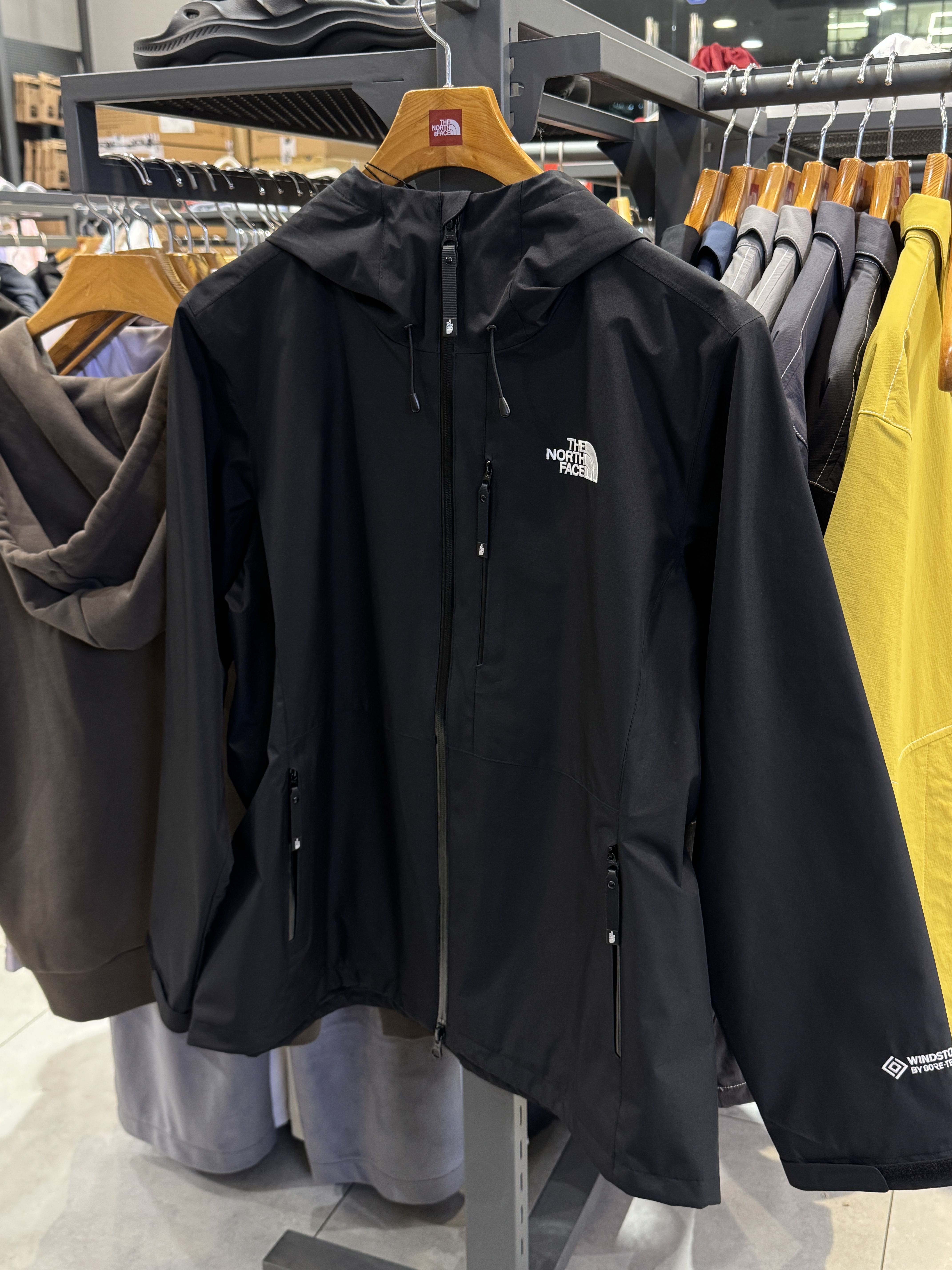 【 4/19收單 】The North Face W Gore-Tex Windstopper 防風夾克 韓國