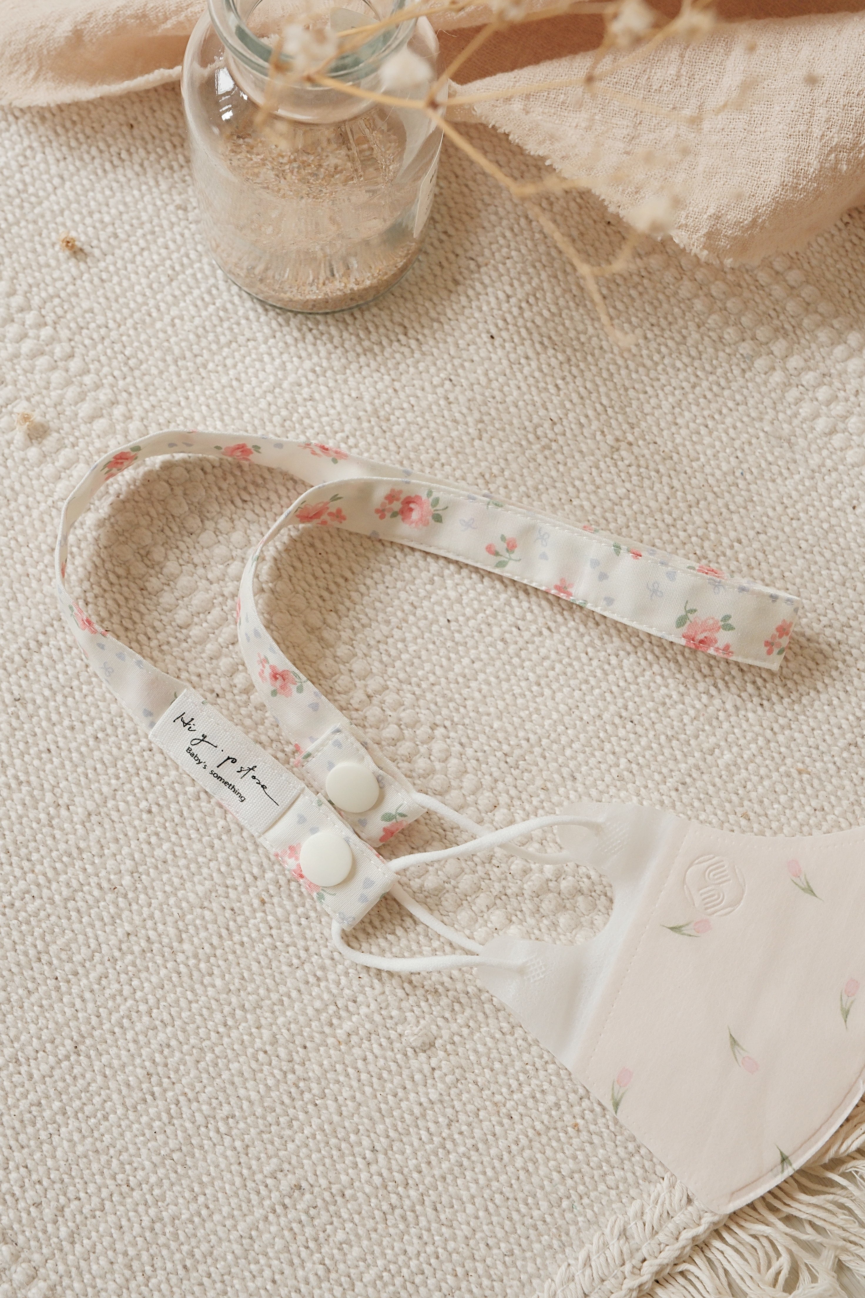 Hi Y.P store-口罩鍊-戀戀薔薇