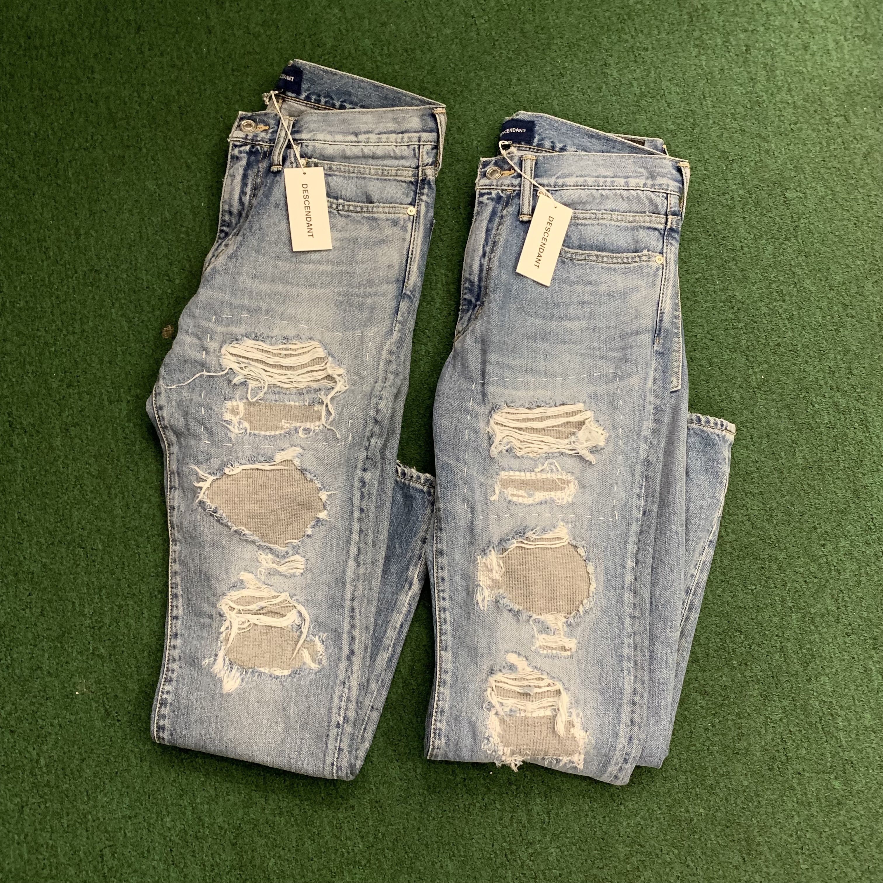 LAST SALE: DESCENDANT DIN 4 HARD DAMAGED SLIM FIT JEANS - IN STOCK NOW (現貨發售中)