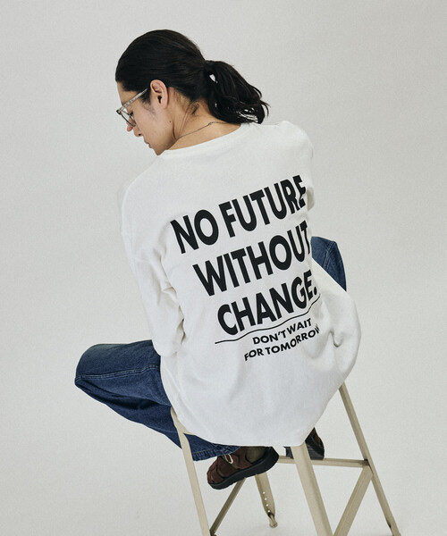 Firsthand / 6oz Front Logo Embroidered Crew Neck T-Shirt