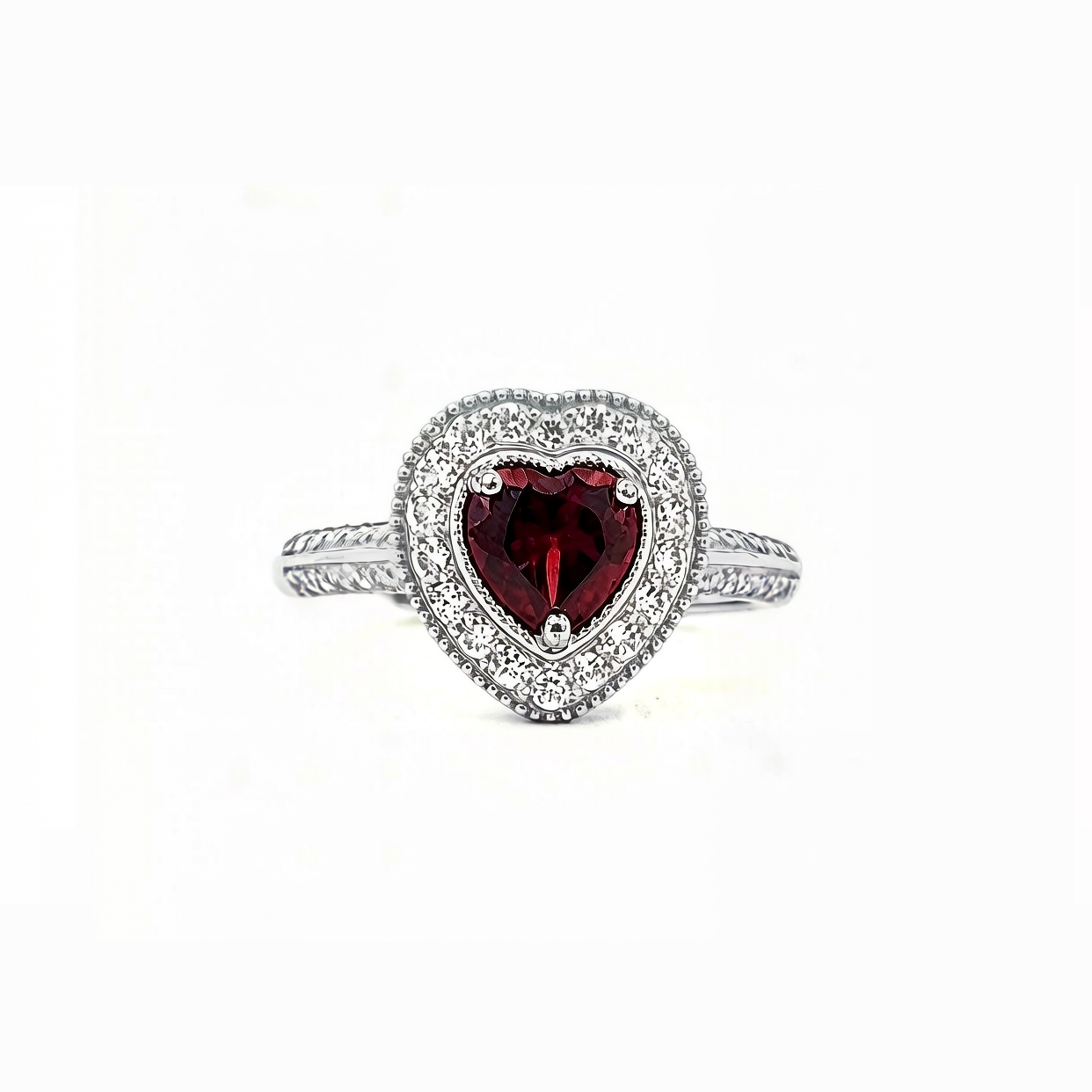 แหวนพลอยโกเมน (Garnet) D13