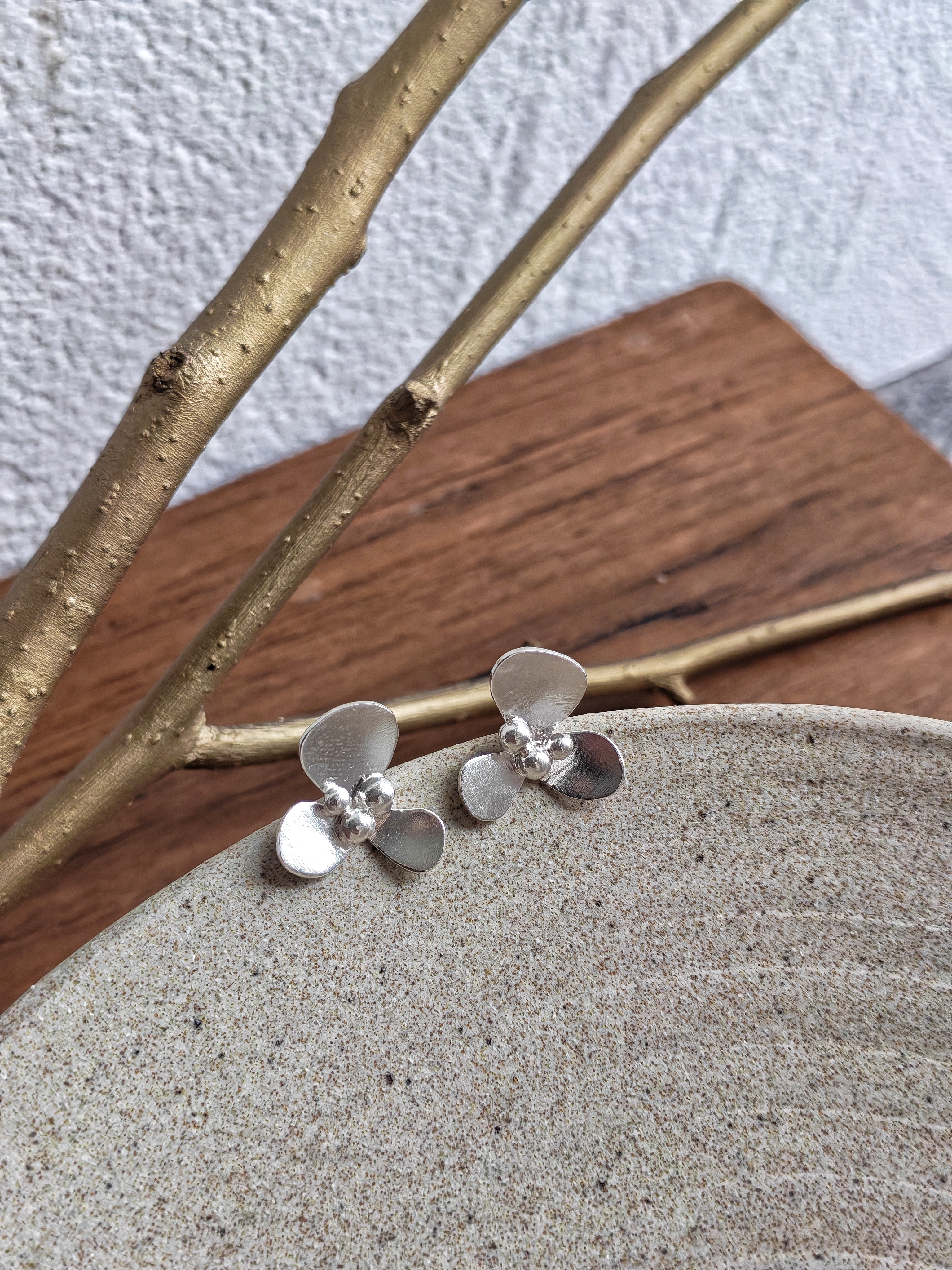 Bloom Granule Studs
