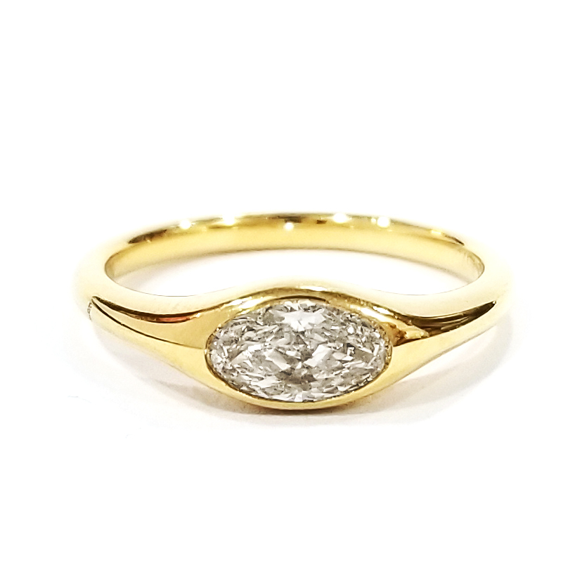 18K黃金 1卡實驗室培育橢圓形鑽石戒指