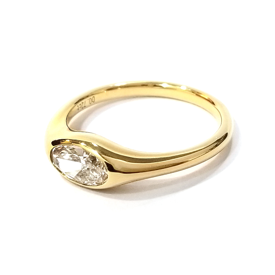 18K黃金 1卡實驗室培育橢圓形鑽石戒指