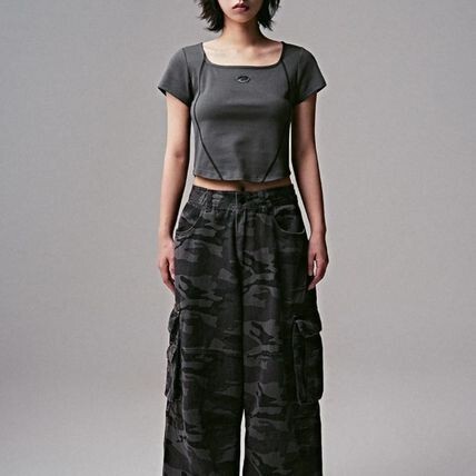 【預購】ZENDUST Mabelle 後背鏤空 修身 短T 2色