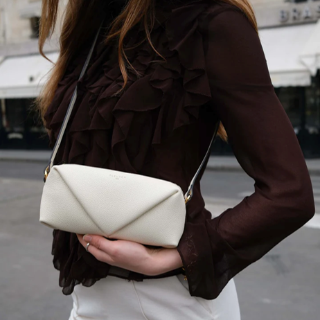 1FL0104-546 [FLEURON] Mini Trinity Crème #MAF09VG0604CRM (EU)