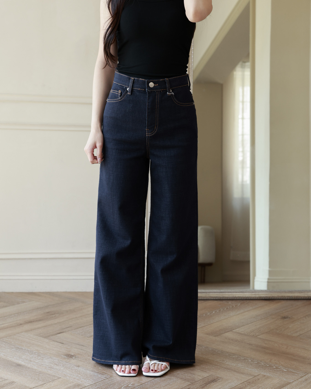 顯腿長復古寬版牛仔褲 ( 1 colors )