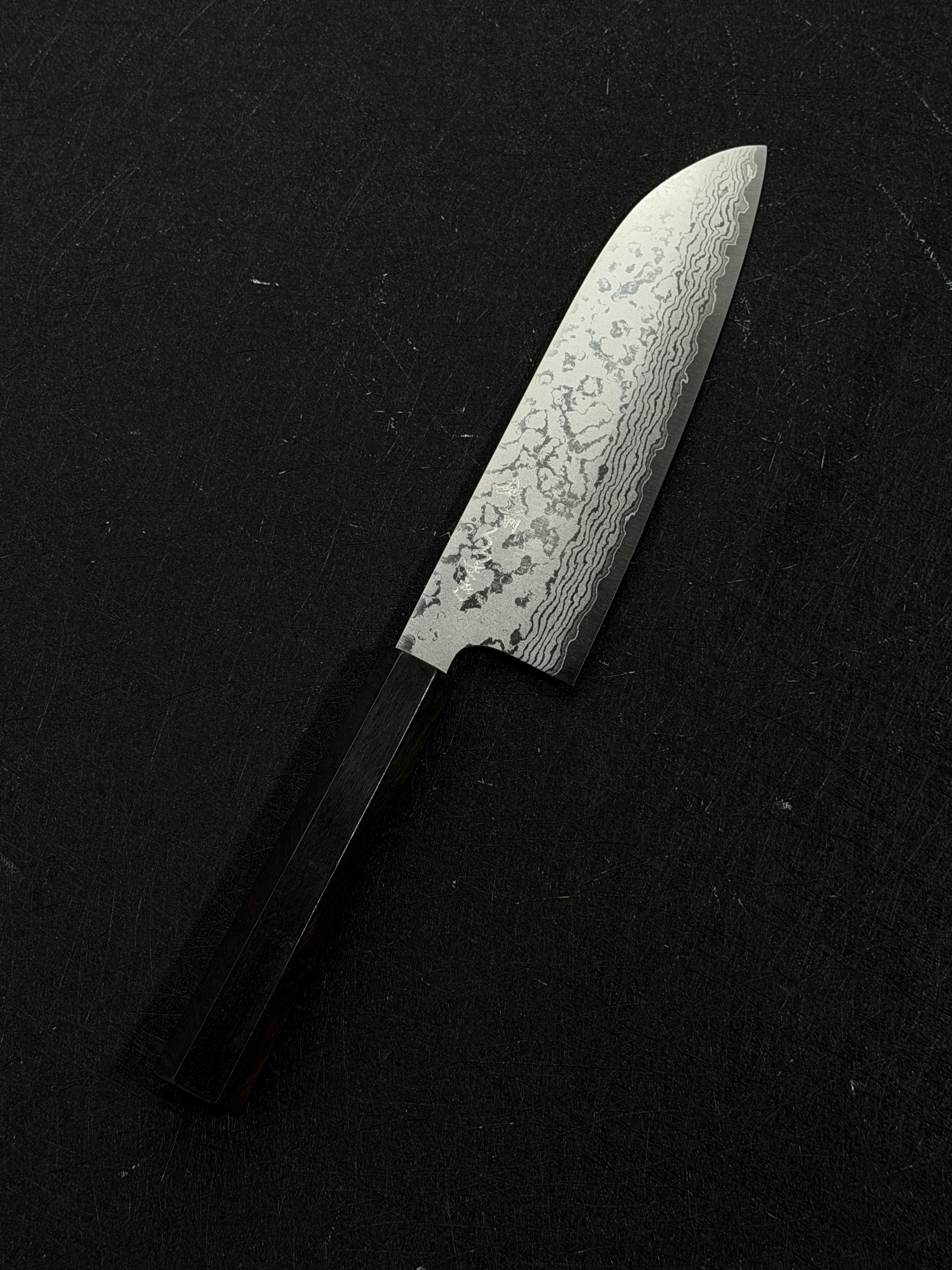 Makoto Kurosaki VG7 Damascus Santoku