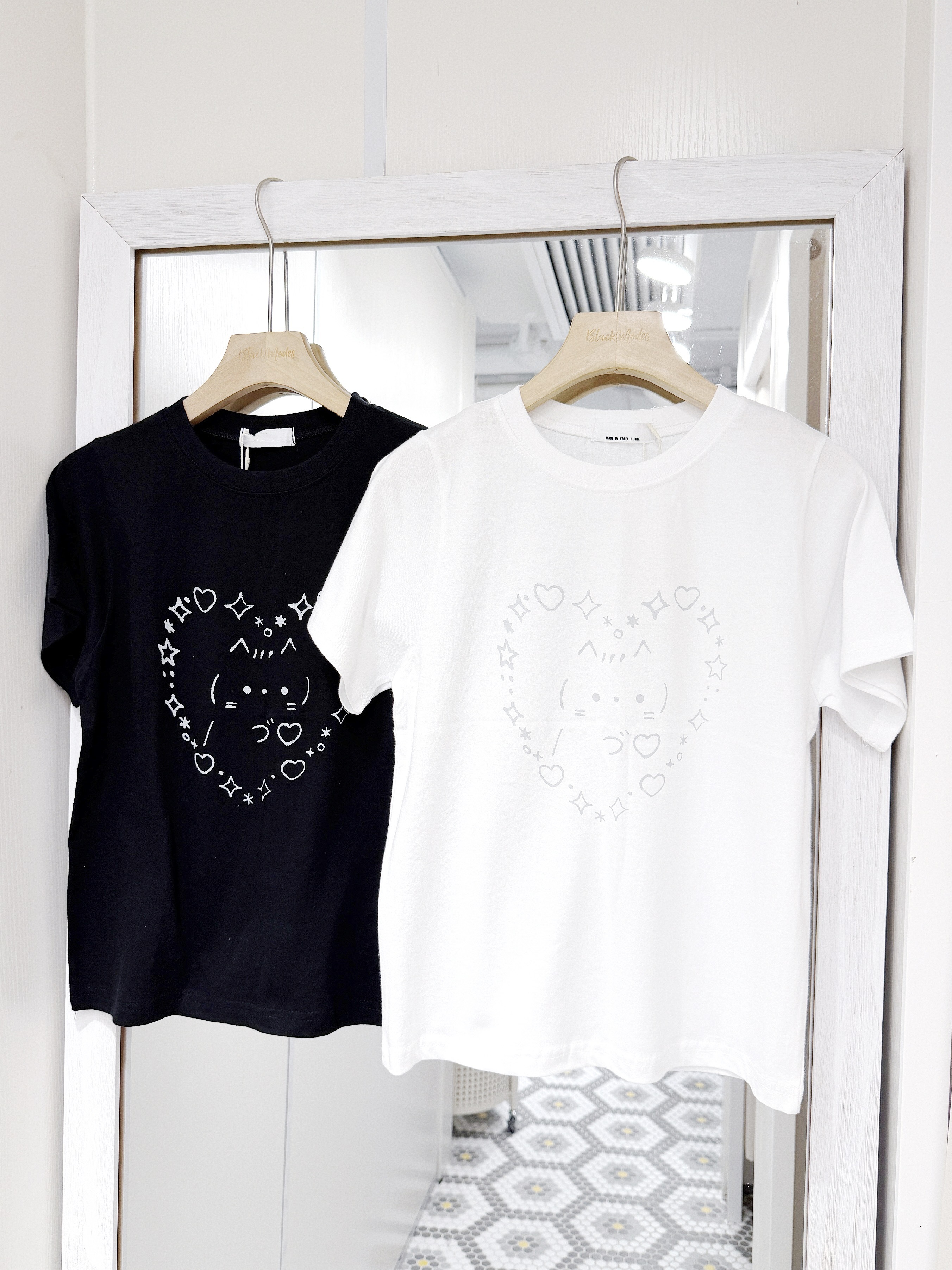 T0918｜超可愛顏文字心形兔兔TEE