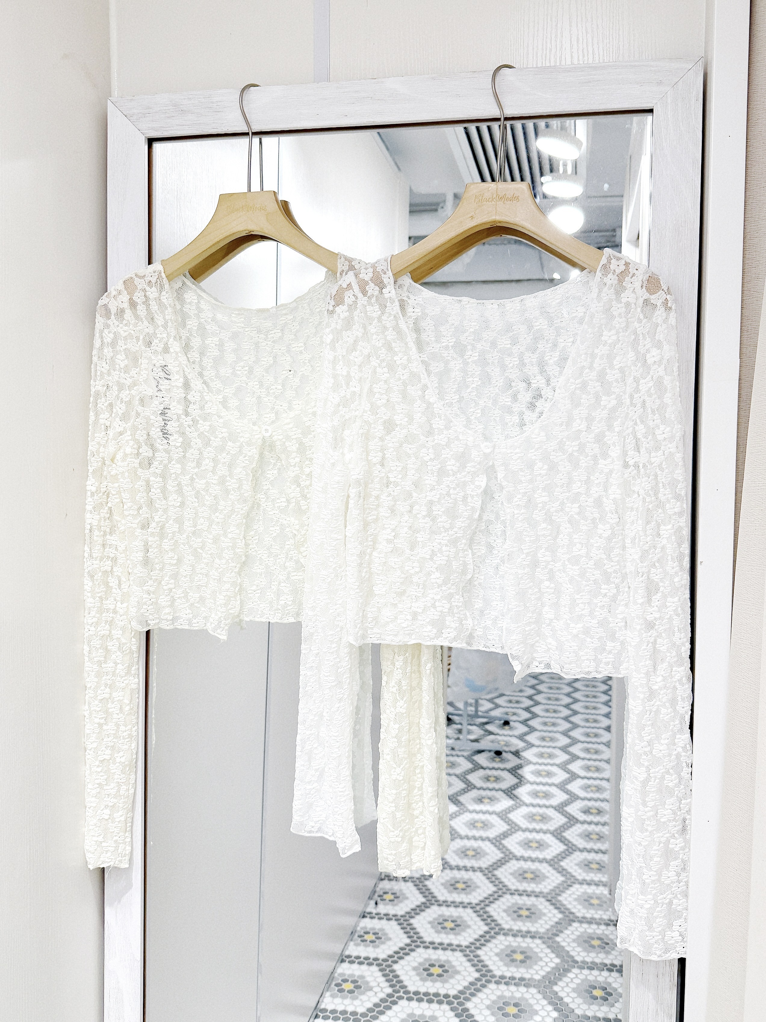 JK0426｜奶油色系透紗花花針織外套૮ . . ྀིა🍰