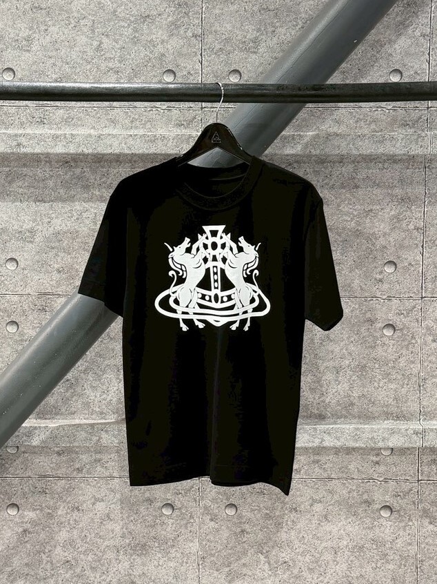 獨家現貨折扣 Vivienne Westwood 馬年限定 大土星Logo黑色短袖 T