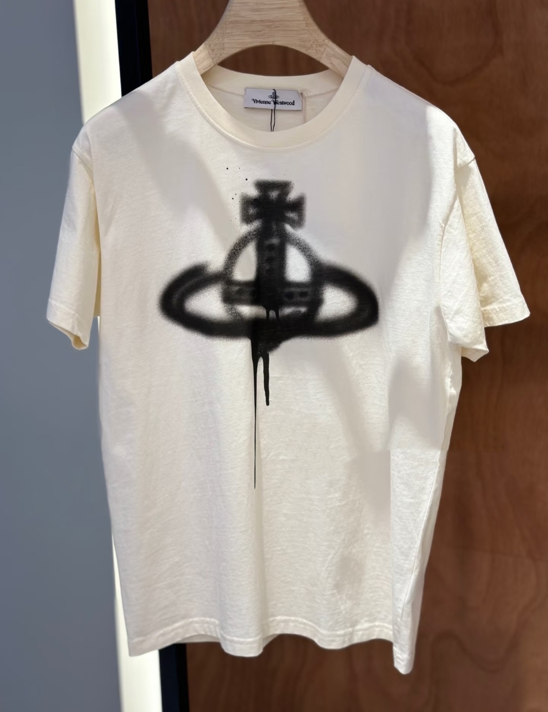 Vivienne Westwood 白色 塗鴉土星圖案 Tee 男女可穿