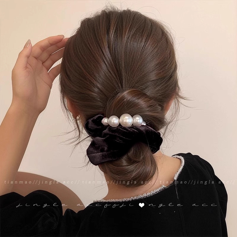 [2 FOR RM10] Velvet Pearl Scrunchies