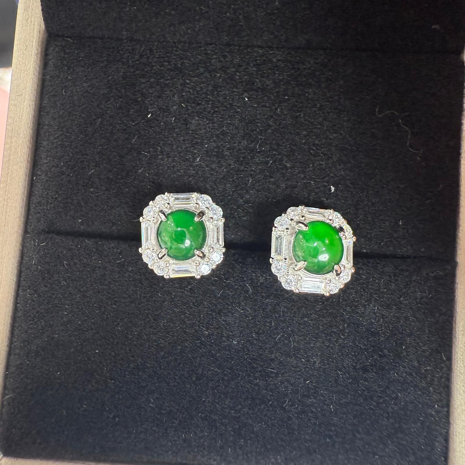 HKAG0411-305 S925銀翡翠方糖綠蛋面耳釘 ws0639 (C5)【連證連盒】