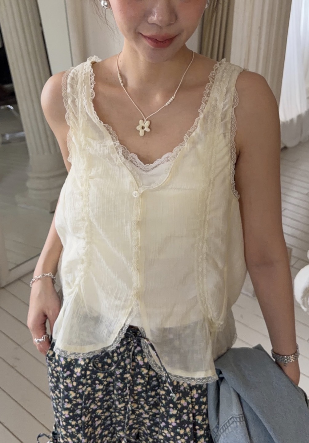 A55/V領排扣無袖背心