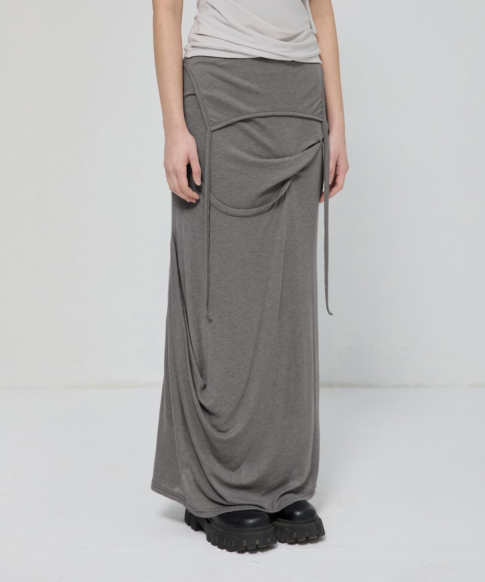 FLAREUP 不對稱垂墜長裙 FL-263_Gray