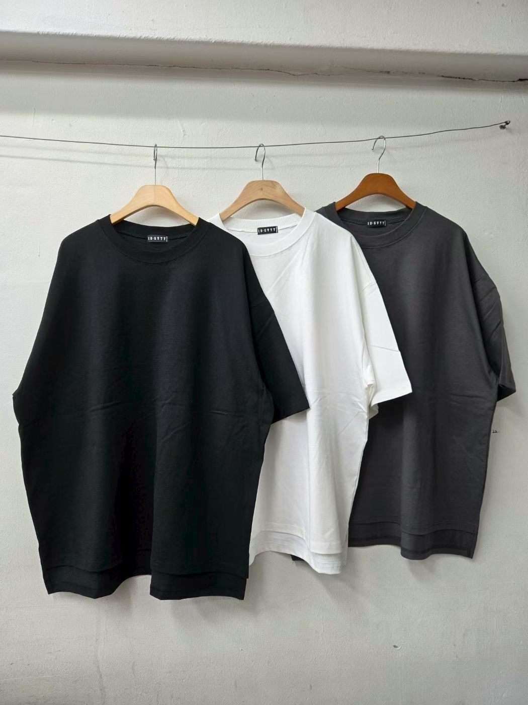 OverSize淨色短袖Tee 10.GVTY-0253T