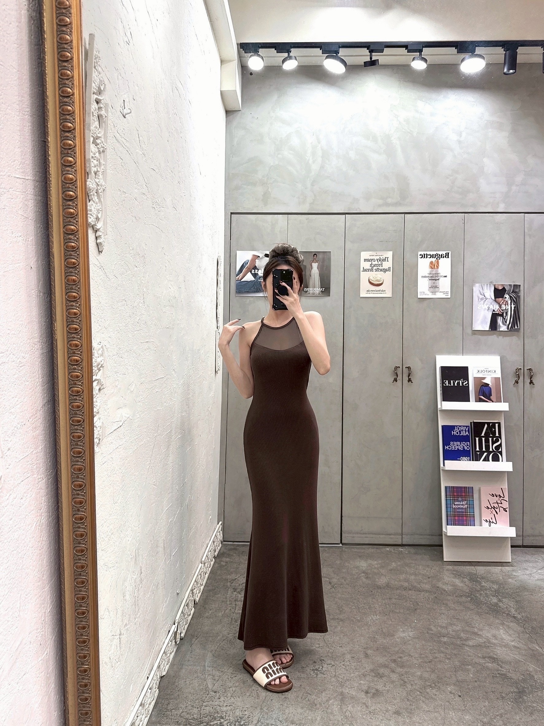 [新品九折優惠] 🇹🇼網紗美背削肩洋裝｜前面優雅・後面驚喜