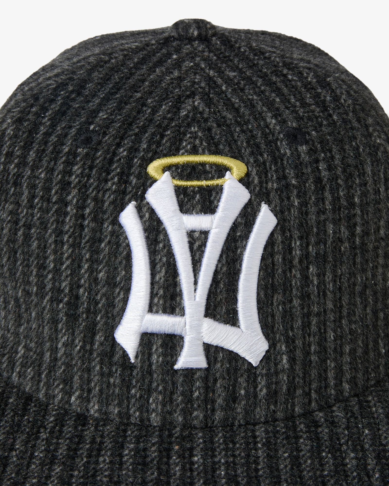 AEAE 天使翅膀條紋棒球帽 黑色 AE45FWCA002BLK