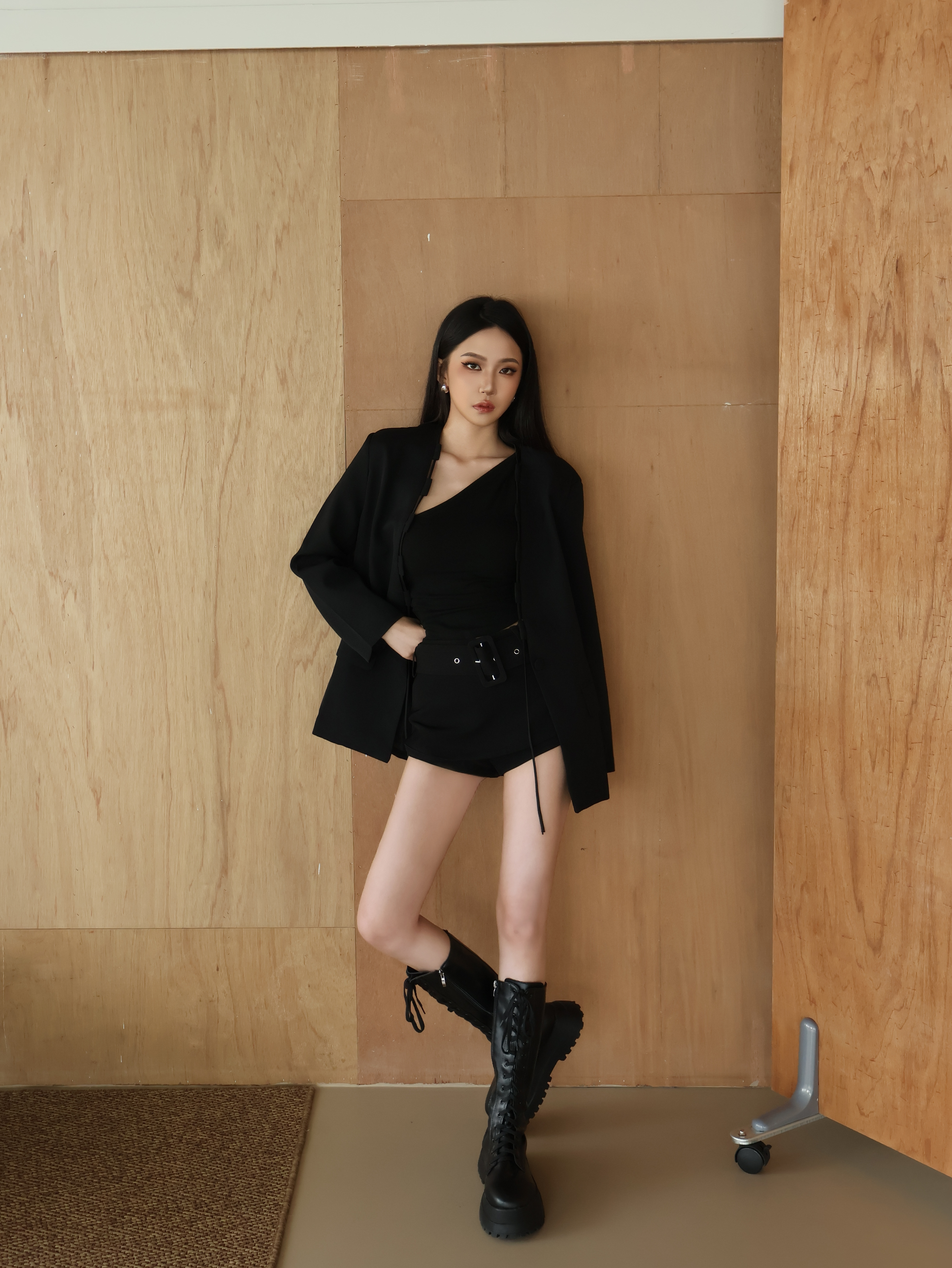 不撞設計西裝外套