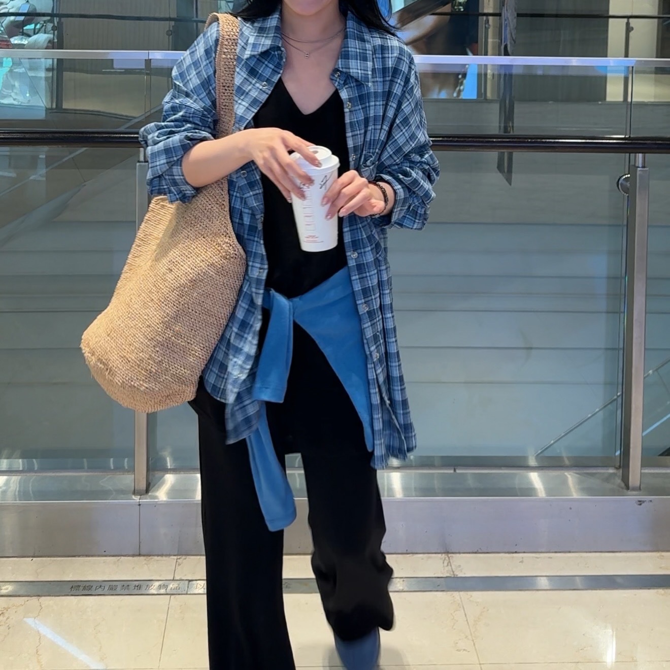 AS02春神的繽紛格紋色寬鬆慵懶襯(藍)