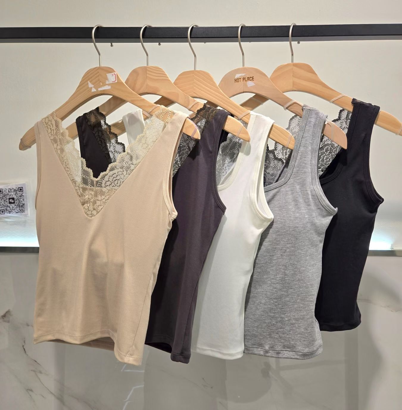 HP6040 後背拼蕾絲背心