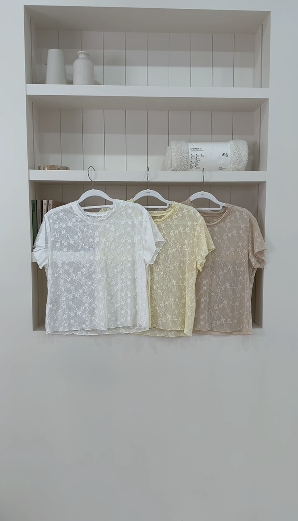 雙層領小花Tee 3colors