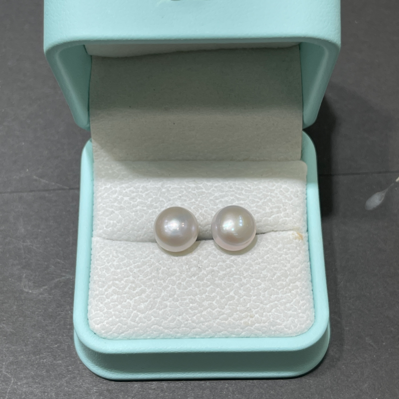 HKAG0412-004 珍珠耳釘10mm白 (A4)