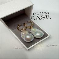 HKAG0412-030 精品巴洛克耳環 (連證書) (A30)