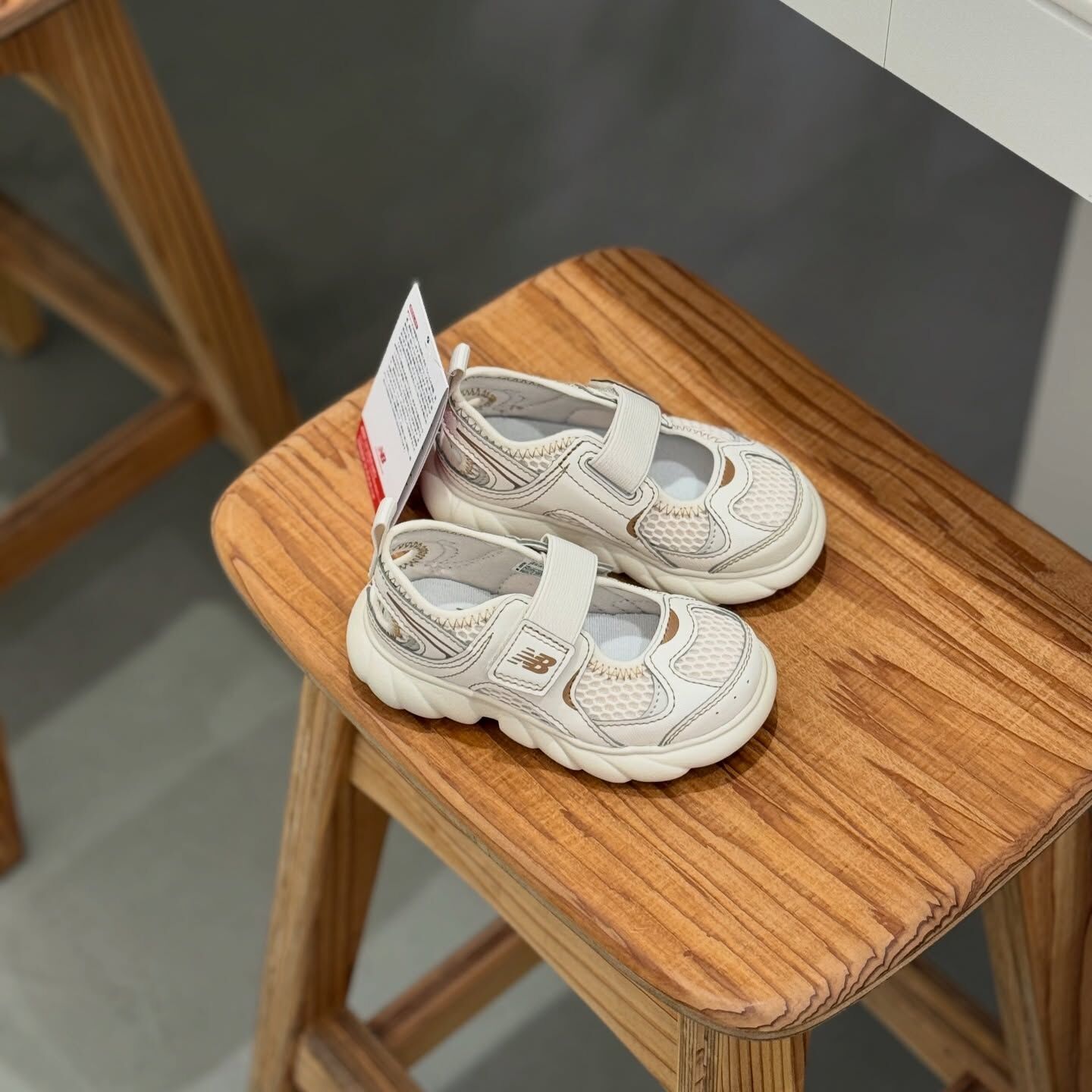 New Balance 230 奶茶 白銀 黑銀 涼拖鞋 小童 中童 親子 童鞋 I230666