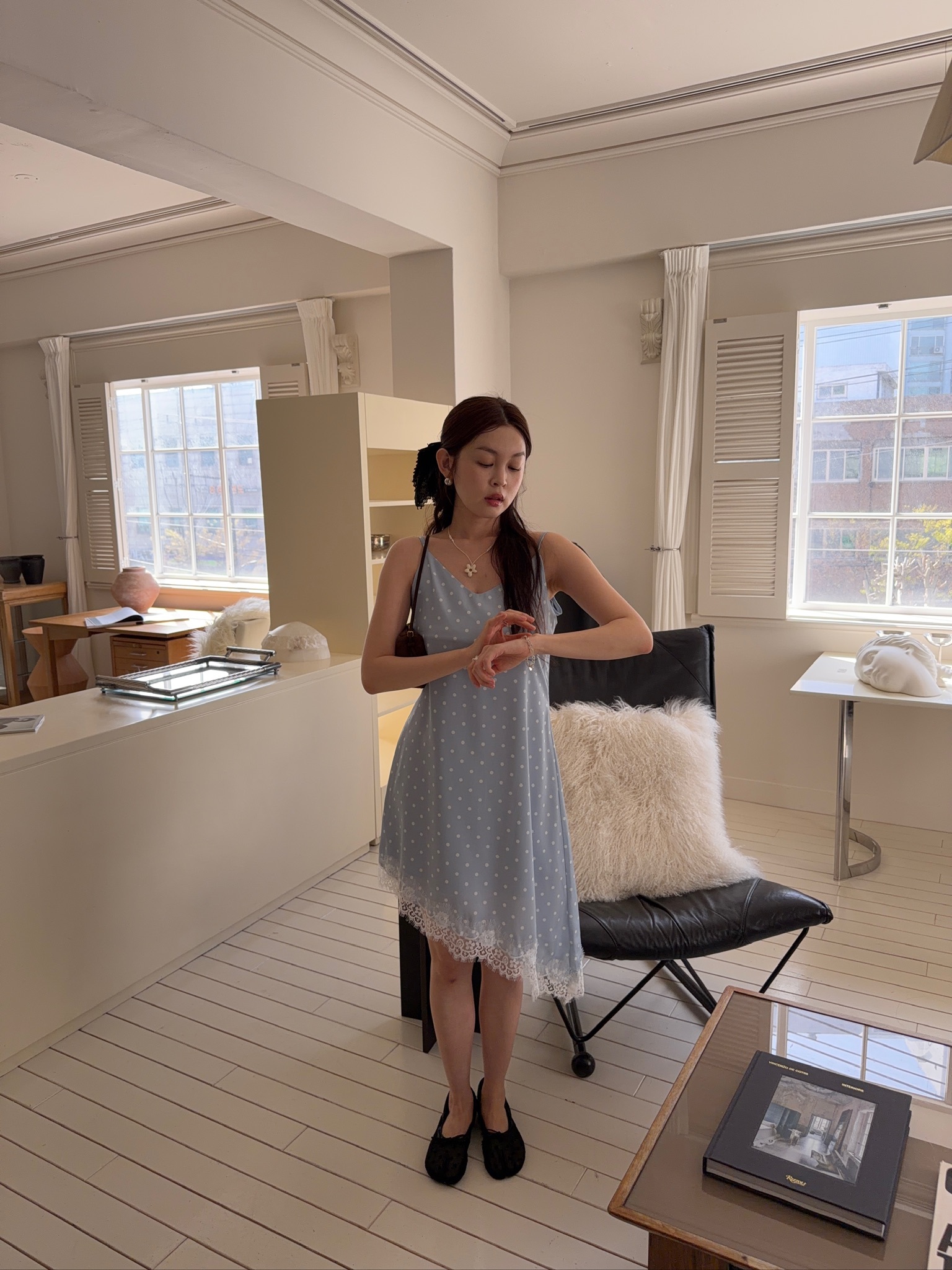 A59/點點不規則裙擺細肩洋裝