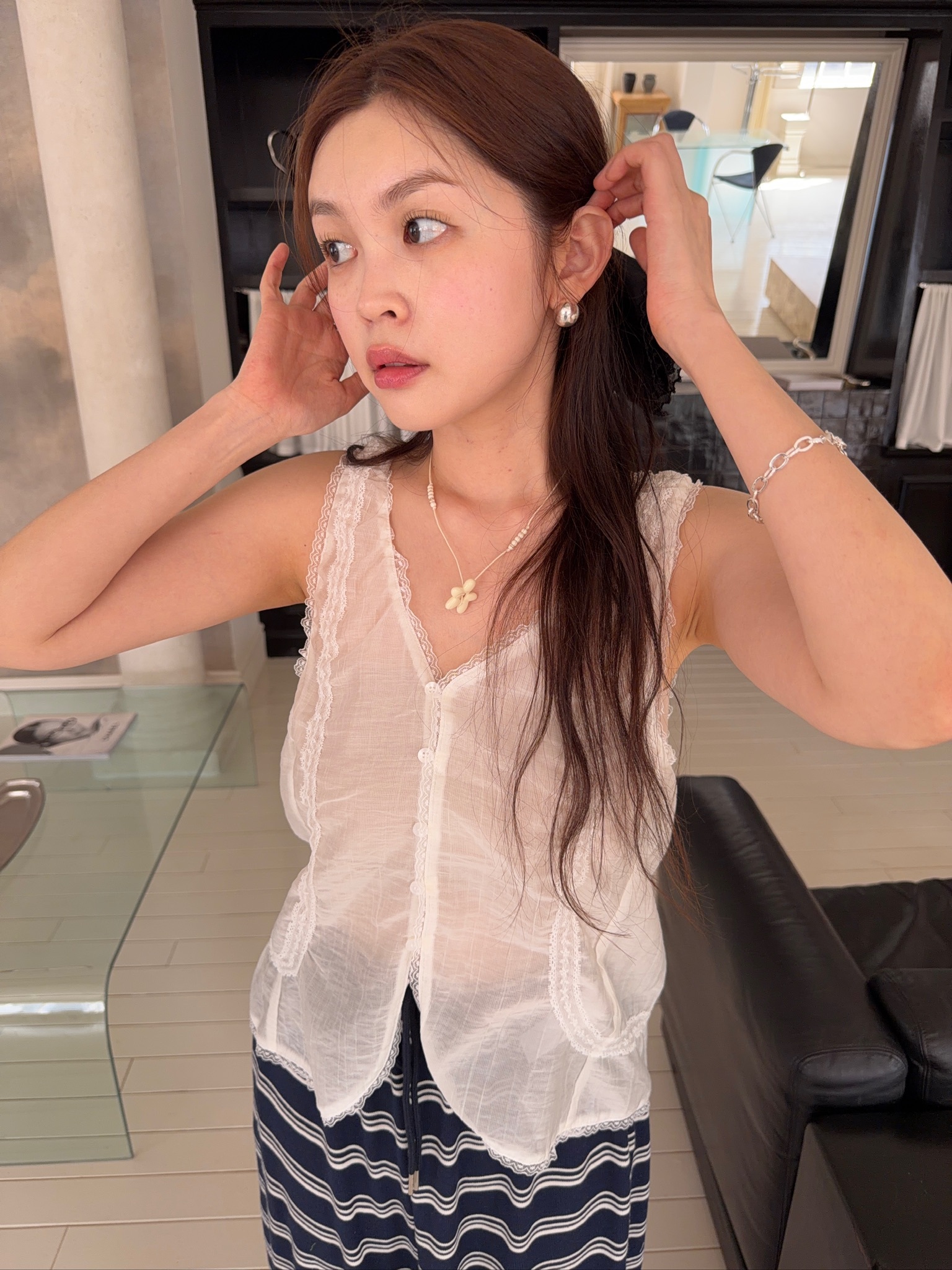 A55/V領排扣無袖背心