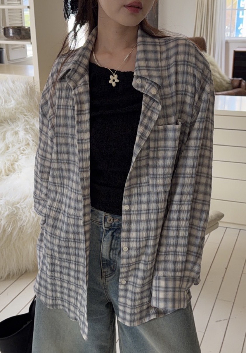 A17/西洋棋盤格紋澎皺感長袖襯衫