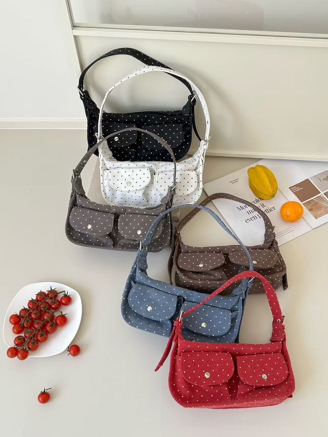 B205氣質波點口袋腋下包